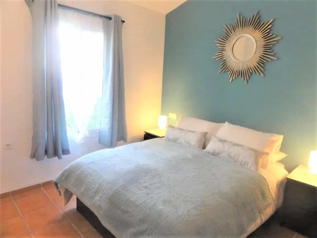 Lovely 2 Bedroom In Oasis De Capistrano, Nerja 0*,